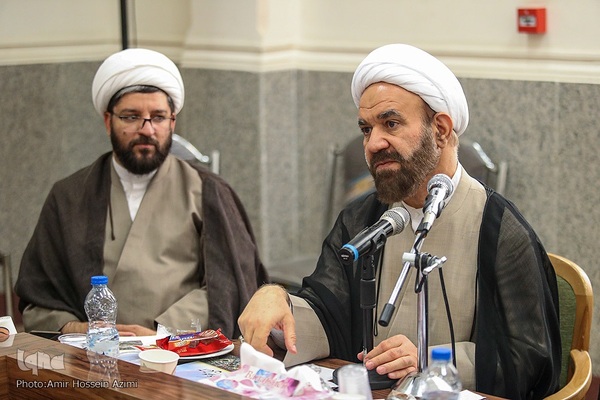 ستاد بزرگداشت دهه کرامت استان فارس