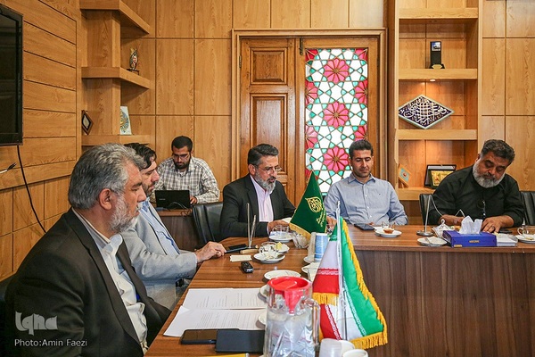 نشست خبری سوگواره ملی هنری ادبی شاهچراغ (ع)