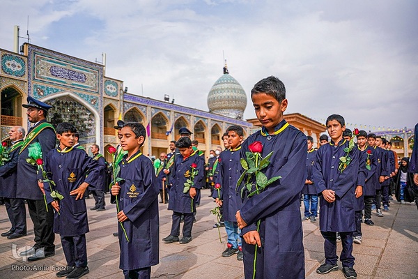 گلباران حرم مطهر حضرت شاهچراغ (ع)‎‎