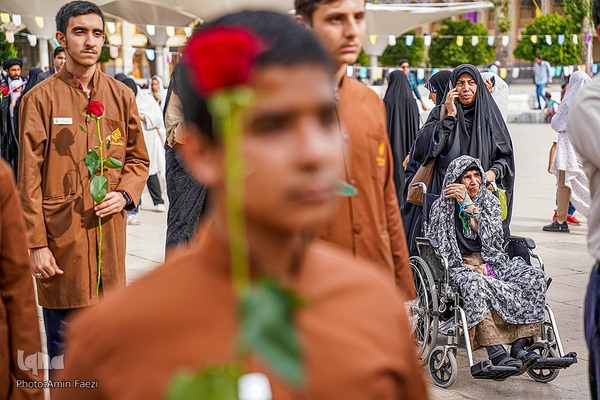 گلباران حرم مطهر حضرت شاهچراغ (ع)‎‎