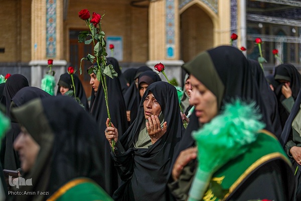 گلباران حرم مطهر حضرت شاهچراغ (ع)‎‎