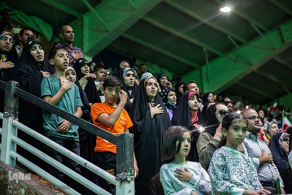 جشن بزرگ خانوادگی دهه کرامت