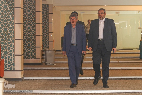 ‎تقدیر از کارکنان ازدواج کرده و صاحب فرزند شده