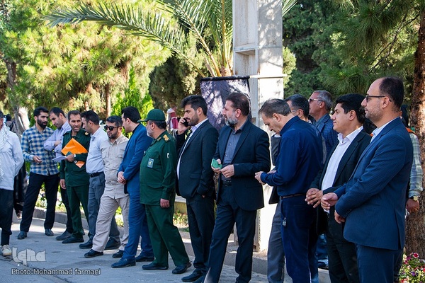 مراسم بدرقه کاروان زیارتی مرقد امام خمینی (ره)