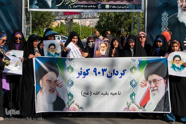 مراسم بدرقه کاروان زیارتی مرقد امام خمینی (ره)