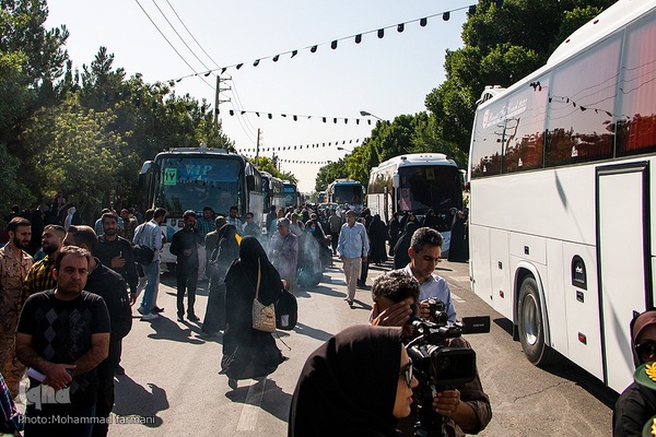 مراسم بدرقه کاروان زیارتی مرقد امام خمینی (ره)