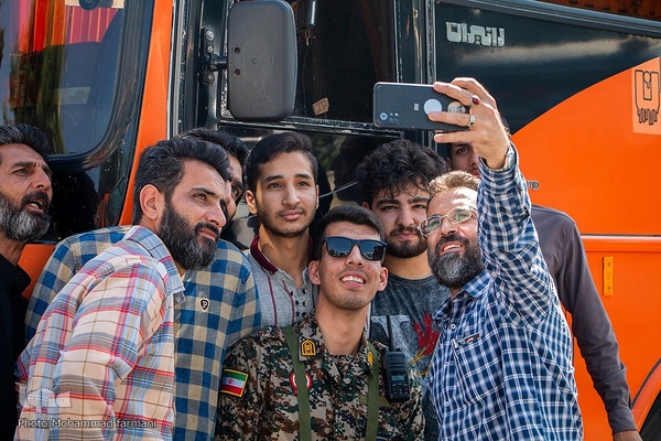 مراسم بدرقه کاروان زیارتی مرقد امام خمینی (ره)