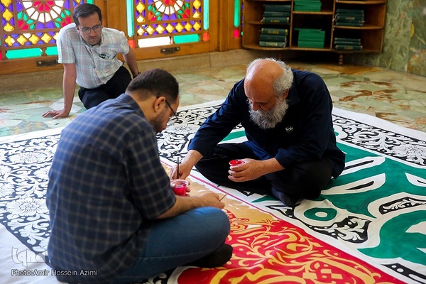 کارگاه ملی کتیبه و پرچم در حرم مطهر شاهچراغ (ع)