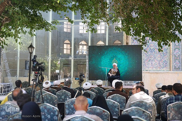 بزرگداشت روز ملاصدرا در مدرسه خان