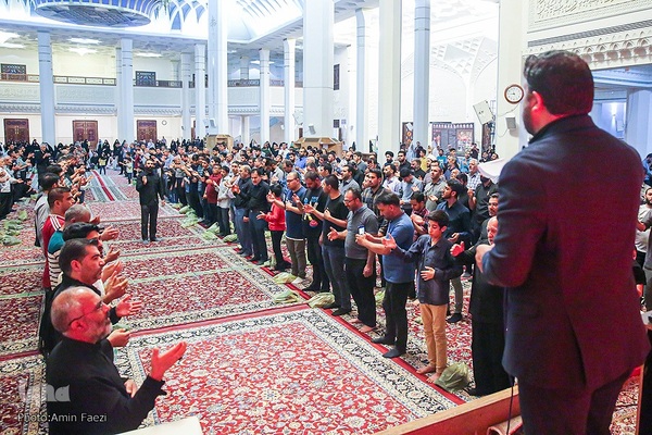 مراسم عزاداری شب شهادت امام جواد علیه السلام در حرم مطهر شاهچراغ (ع)