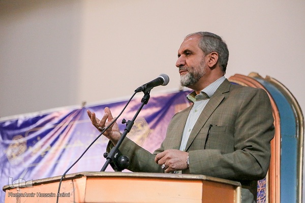 جلسه تلاوت قرآن و محافل انس با قرآن