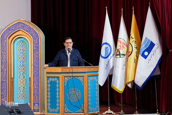 جلسه تلاوت قرآن و محافل انس با قرآن