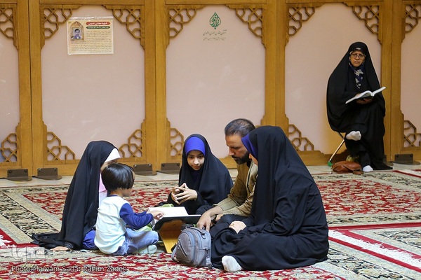 تجمع جامعه قرآنی شیراز در محکومیت توهین دولت سوئد به ساحت کلام وحی