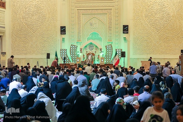 جشن بزرگ عید غدیر در حرم شاهچراغ(ع)