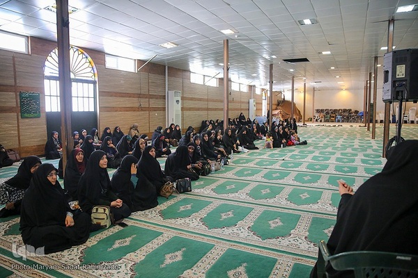 نمایشگاه عفاف و حجاب در شیراز