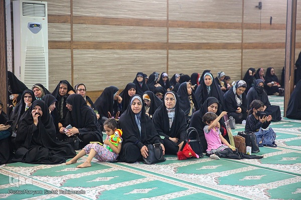 نمایشگاه عفاف و حجاب در شیراز