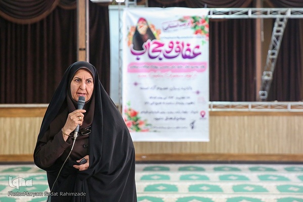 نمایشگاه عفاف و حجاب در شیراز