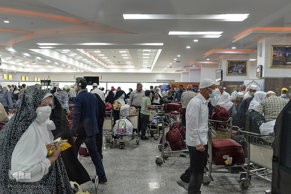 بازگشت نخستین گروه حجاج شیراز