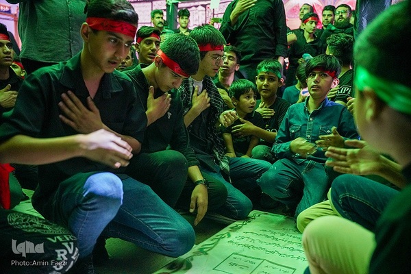 عزاداری نوجوانان به مناسبت روز قاسم‎