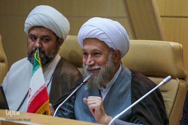 نشست صمیمانه ولی‌فقیه با اصحاب رسانه‎