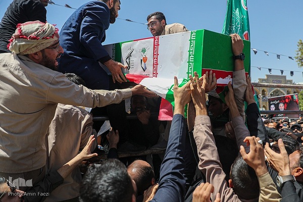 تشییع شهدای حرم شاهچراغ(ع)‎