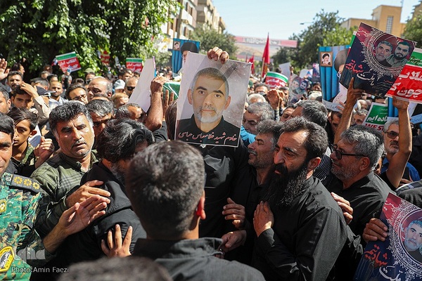 تشییع شهدای حرم شاهچراغ(ع)‎