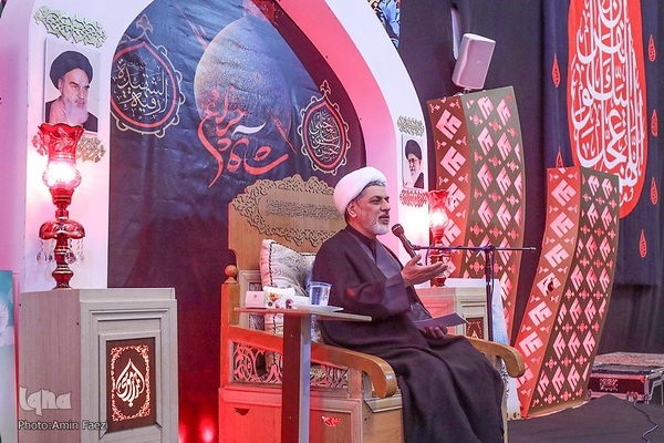 مراسم سوگواری شهادت حضرت رقیه(س) و گرامی‌داشت هفتمین روز شهادت شهدای حرم حضرت احمدبن موسی(ع) در شیراز