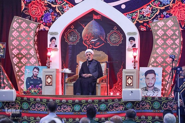 مراسم سوگواری شهادت حضرت رقیه(س) و گرامی‌داشت هفتمین روز شهادت شهدای حرم حضرت احمدبن موسی(ع) در شیراز