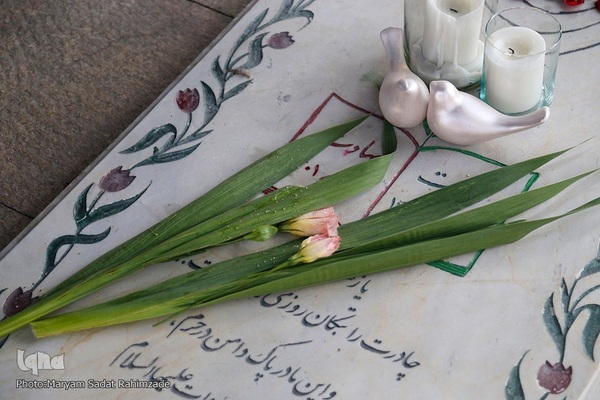 آئین سفره صلوات و محفل انس با شهدای حرم مطهر حضرت شاهچراغ(ع)