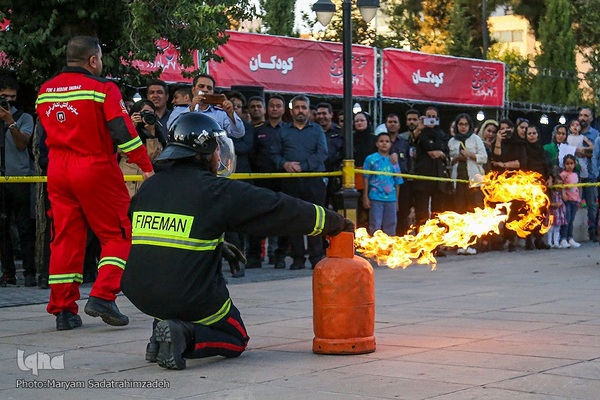 آیین بزرگداشت روز آتش‌نشانی و ایمنی