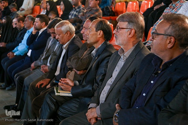 همایش اصحاب رسانه و گرامیداشت شهدای رسانه استان فارس