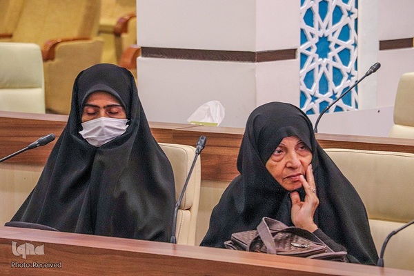 نشست تخصصی نقش بانوان امامت پژوه در جهانی سازی فرهنگ امامت