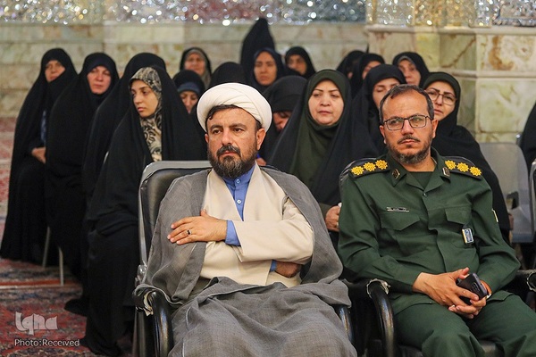 برگزاری همایش تقدیر از مبلغین اربعین، در حرم مطهر شاهچراغ