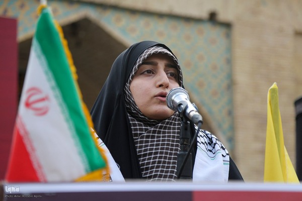 اجتماع زینبی بانوان و کودکان شیراز در حمایت از مادران مظلوم غزه