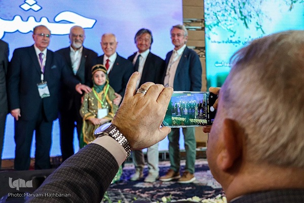 مراسم جشن زندگی