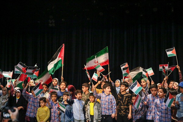 مراسم بزرگداشت روز دانش‌آموز در شیراز