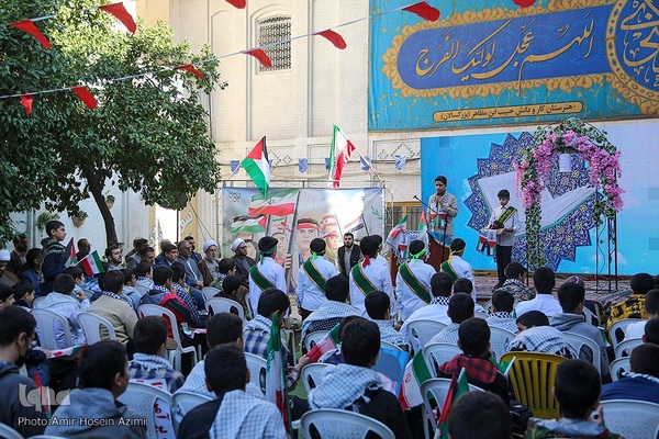 نواختن زنگ روز دانش آموز