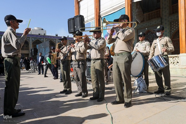 اجتماع ۱۲هزارنفری دانش آموزان در حرم مطهر شاهچراغ (ع) ‎