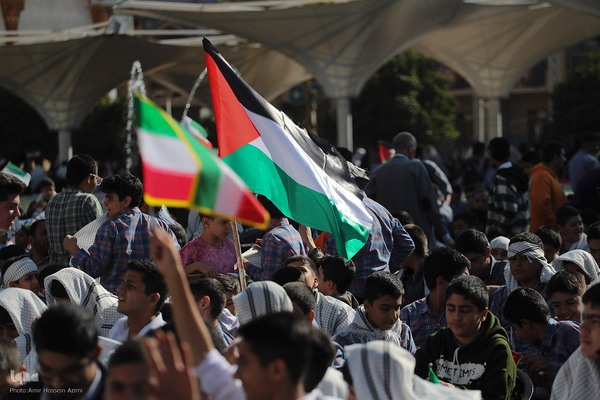 اجتماع ۱۲هزارنفری دانش آموزان در حرم مطهر شاهچراغ (ع) ‎