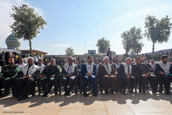 اجتماع ۱۲هزارنفری دانش آموزان در حرم مطهر شاهچراغ (ع) ‎