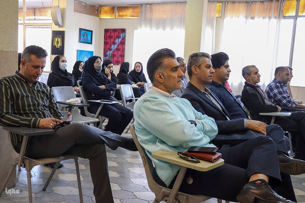 نشست صمیمانه جهادگران فارس