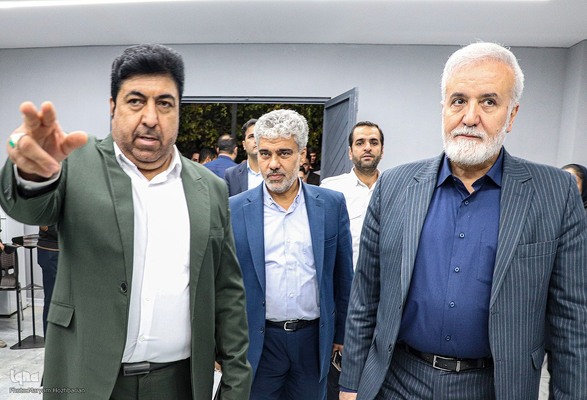 افتتاح آبنمای هوشمند بوستان آزادی شیراز