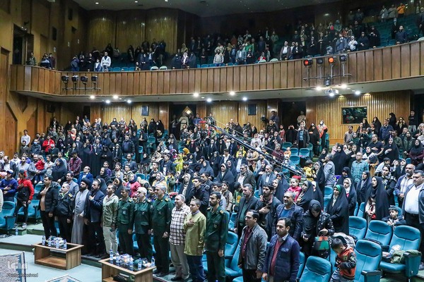 دورهمی خانوادگی بسیجیان شیراز