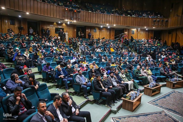 دورهمی خانوادگی بسیجیان شیراز
