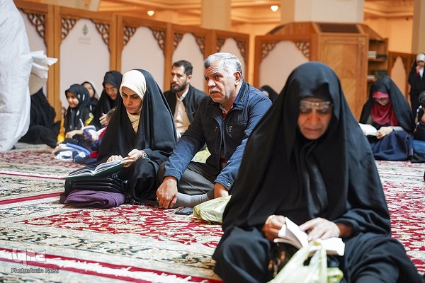 قرائت دعای کمیل به‌مناسبت ایام فاطمیه و چهلم شهدای بیمارستان المعمدانی غزه