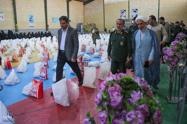تهیه و توزیع ۶۰۰ بسته معیشتی‎