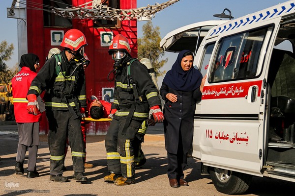 مانور آمادگی و مراسم پاسداشت آتشنشان داوطلب شیراز
