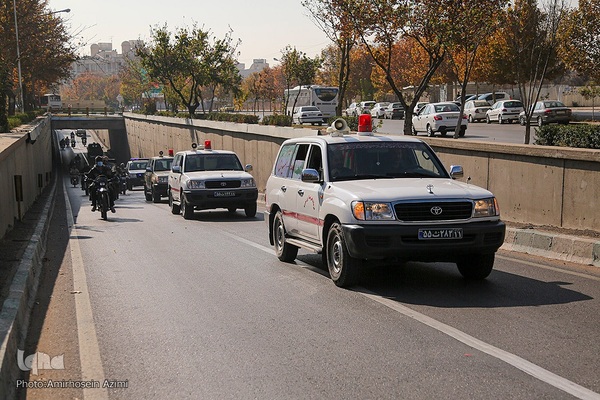 مراسم استقبال مردم شیراز از شهدای گمنام