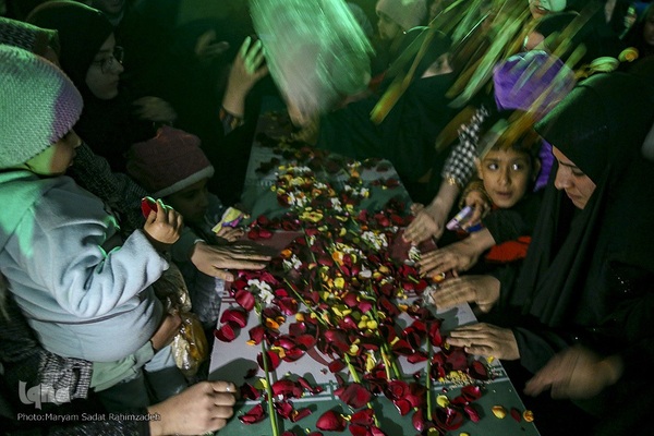 تشییع شهید گمنام در دانشگاه شیراز