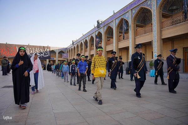 کاتبان خردسال قرآن‎